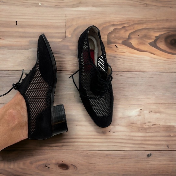 Phyllis Poland Black suede mesh Oxford shoes 6.5 - Picture 6 of 13